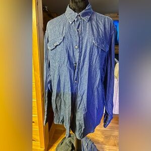 Wrangler Blue Denim Casual Button Down Shirt